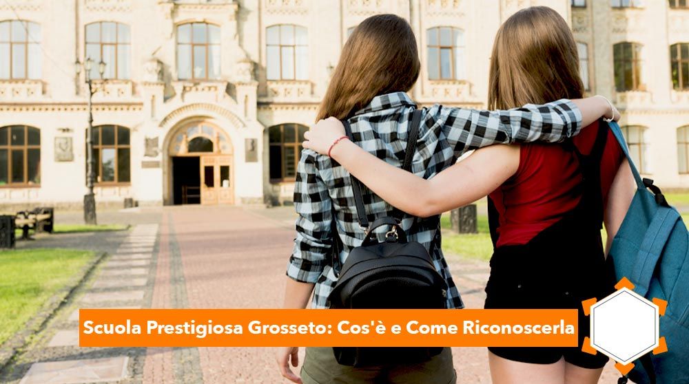 Scuola Prestigiosa Grosseto: Vista posteriore campo medio due ragazze adolescenti abbracciate